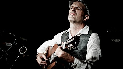 Gitarrist Wolfgang Muthspiel aus Österreich