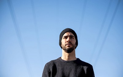 Manu Delago tritt am 14. Oktober beim Münsterland Festival part 11 auf.