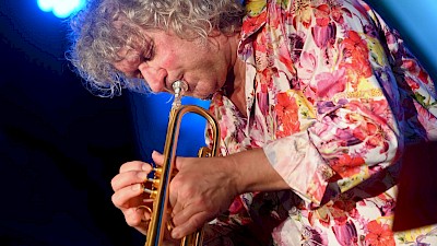 Eric Vloeimanns begeisterte mit seiner Band Pico Bello Extended