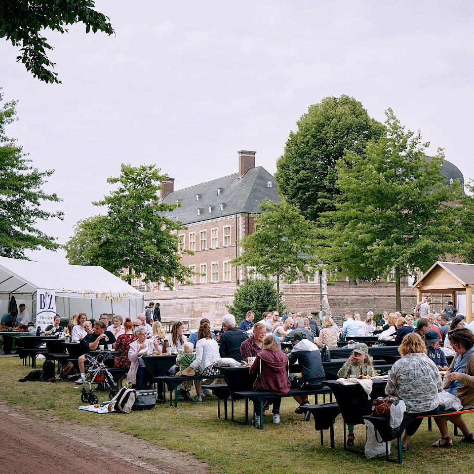 Picknick-Event am Schloss