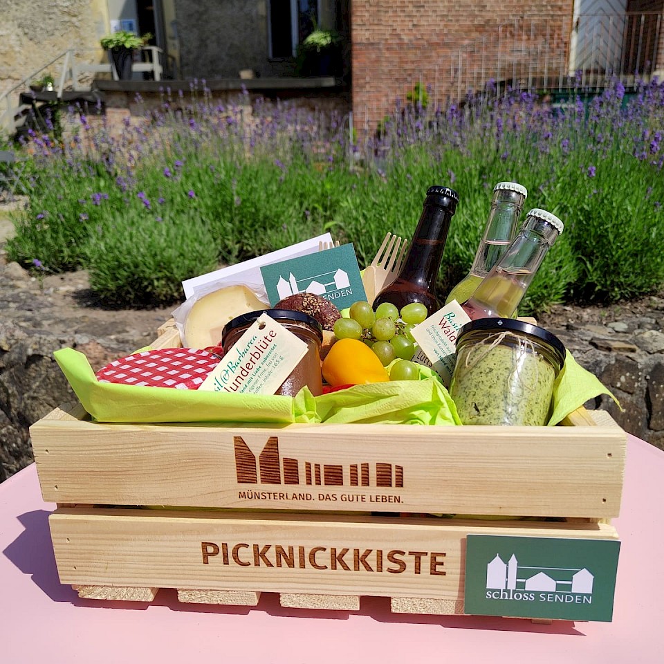 Picknickkorb vom Schloss Senden